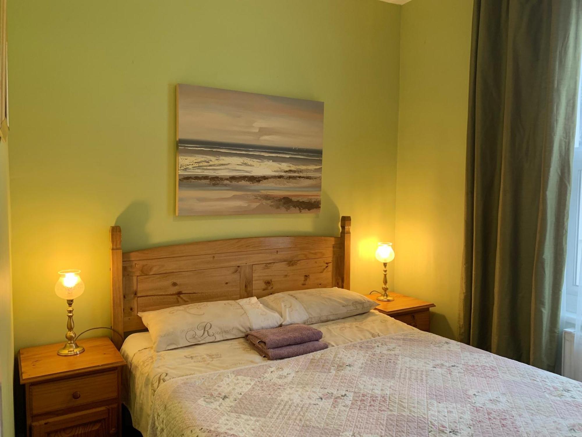 Apartments Near The Sea With Free Parking סאות'אנד און סי מראה חיצוני תמונה